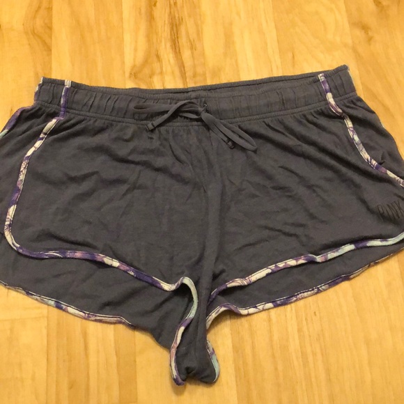 PINK Victoria's Secret Pants - VS PINK shorties PINK Victoria's Secret Pants - VS PINK shorties